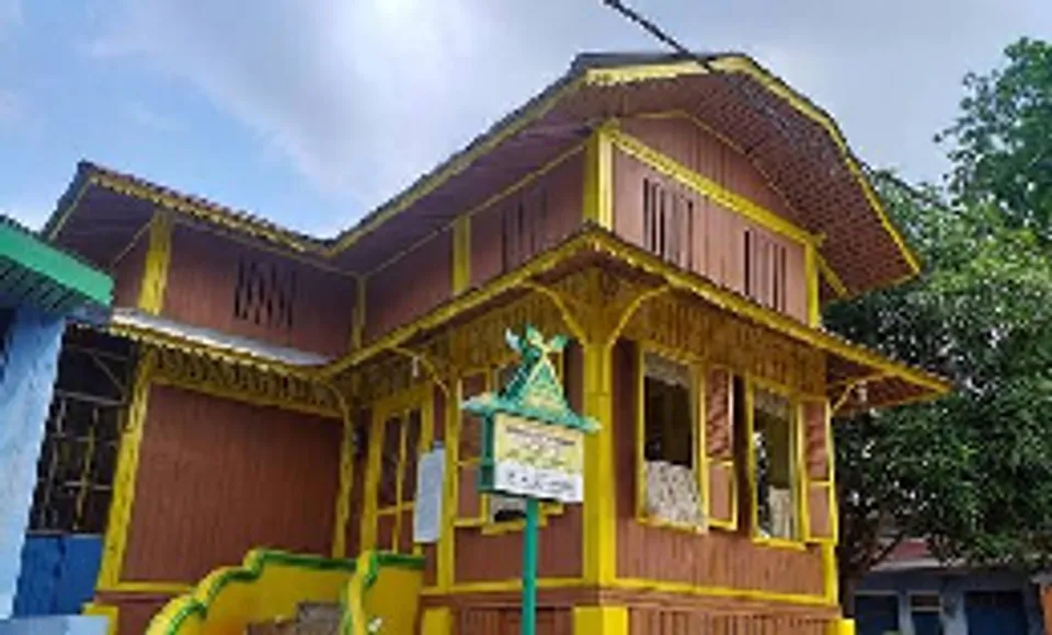 Tenun Melayu Riau